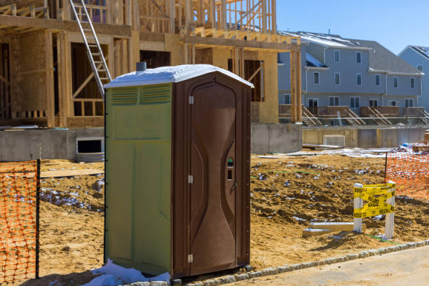 Best Portable restroom trailer rental  in Oceanside, NY